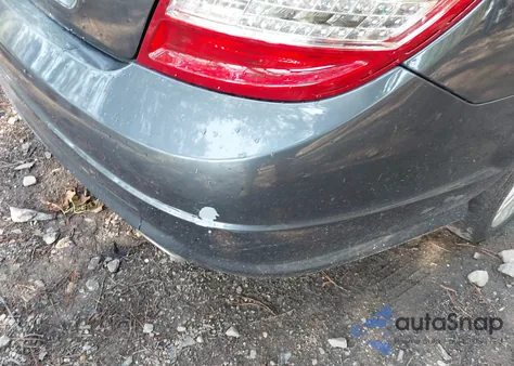 2008 Mercedes-Benz C 300 Luxury/Sport z USA, uszkodzony, nr VIN WDDGF54X98F082178